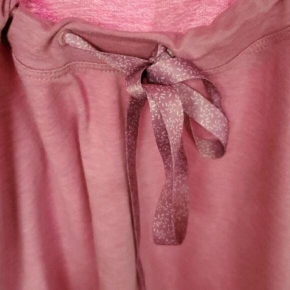 LOLE Cinched Neck Stretch Eco Friendly Pink Pullover Tunic with Pockets - Picture 4 of 11